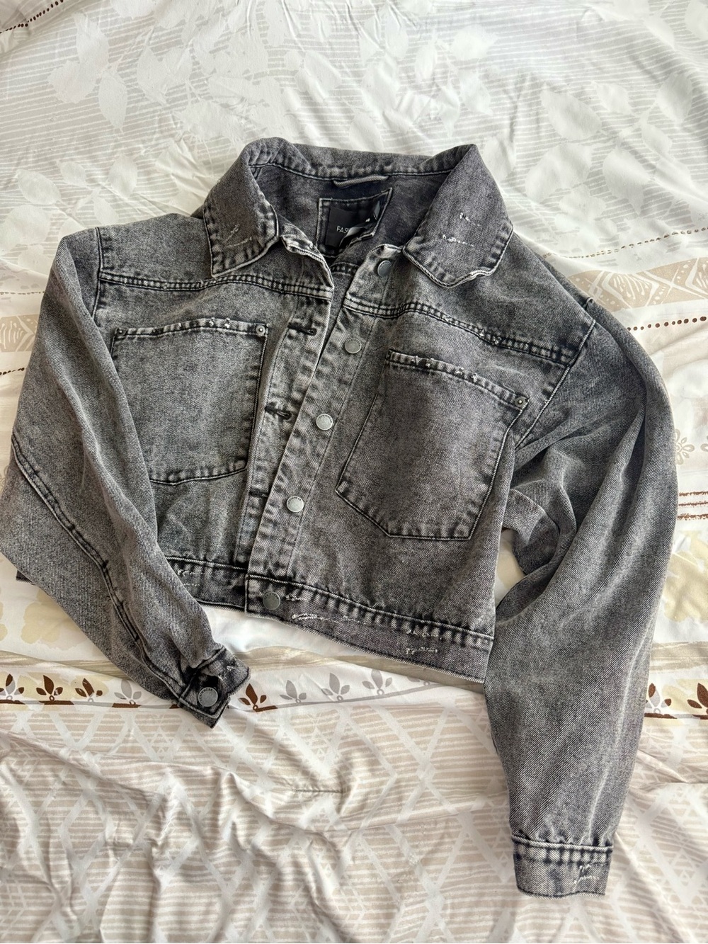 Fashion Nova Washed Black Cropped Denim Jacket
